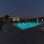 Katerina's * Sarti